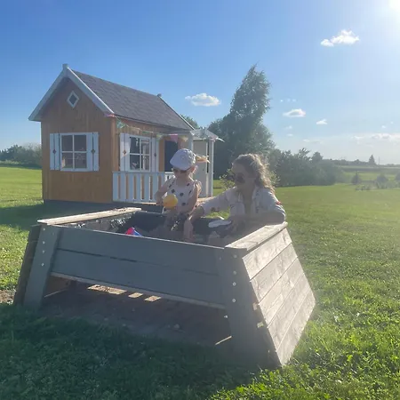 Karukella Puhkemaja 펜션 Lyuganuse