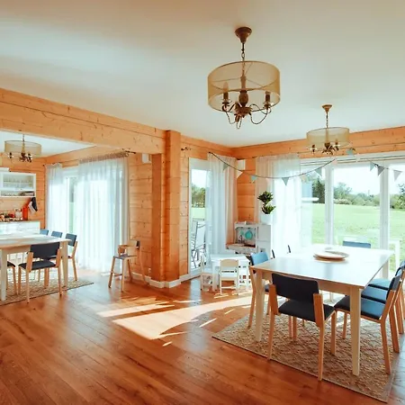 Karukella Puhkemaja בית נופש *