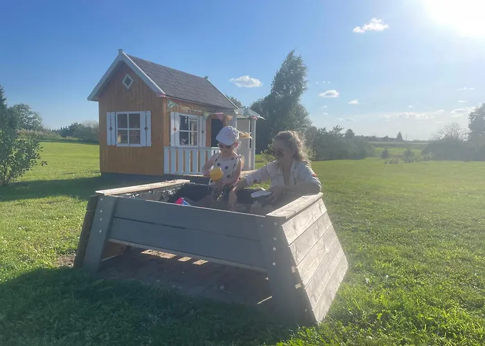 Karukella Puhkemaja Dom wakacyjny Lyuganuse